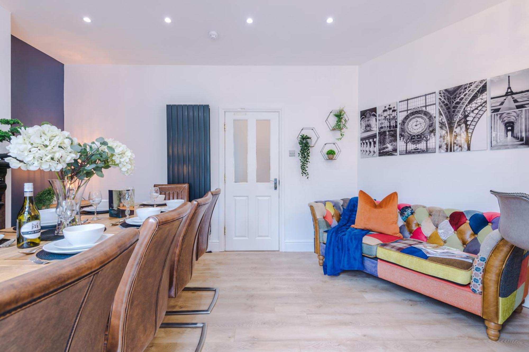 Incredible - Five Bedroom - 7 Actual Beds - 6 Bathroom House By Purestay - Central Bath With Parking Extérieur photo