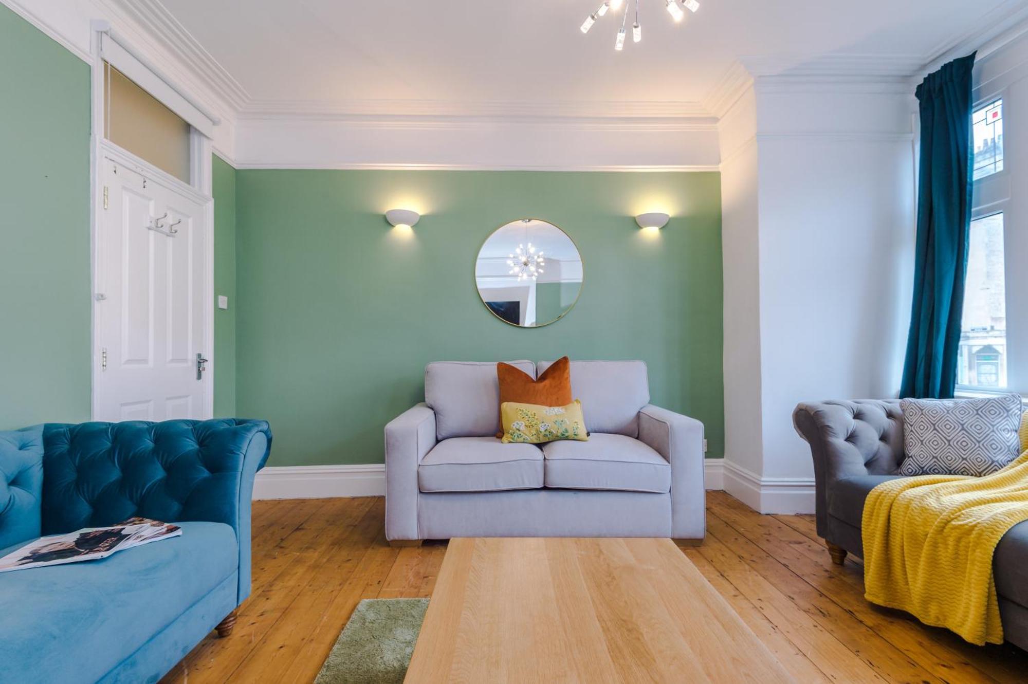 Incredible - Five Bedroom - 7 Actual Beds - 6 Bathroom House By Purestay - Central Bath With Parking Extérieur photo