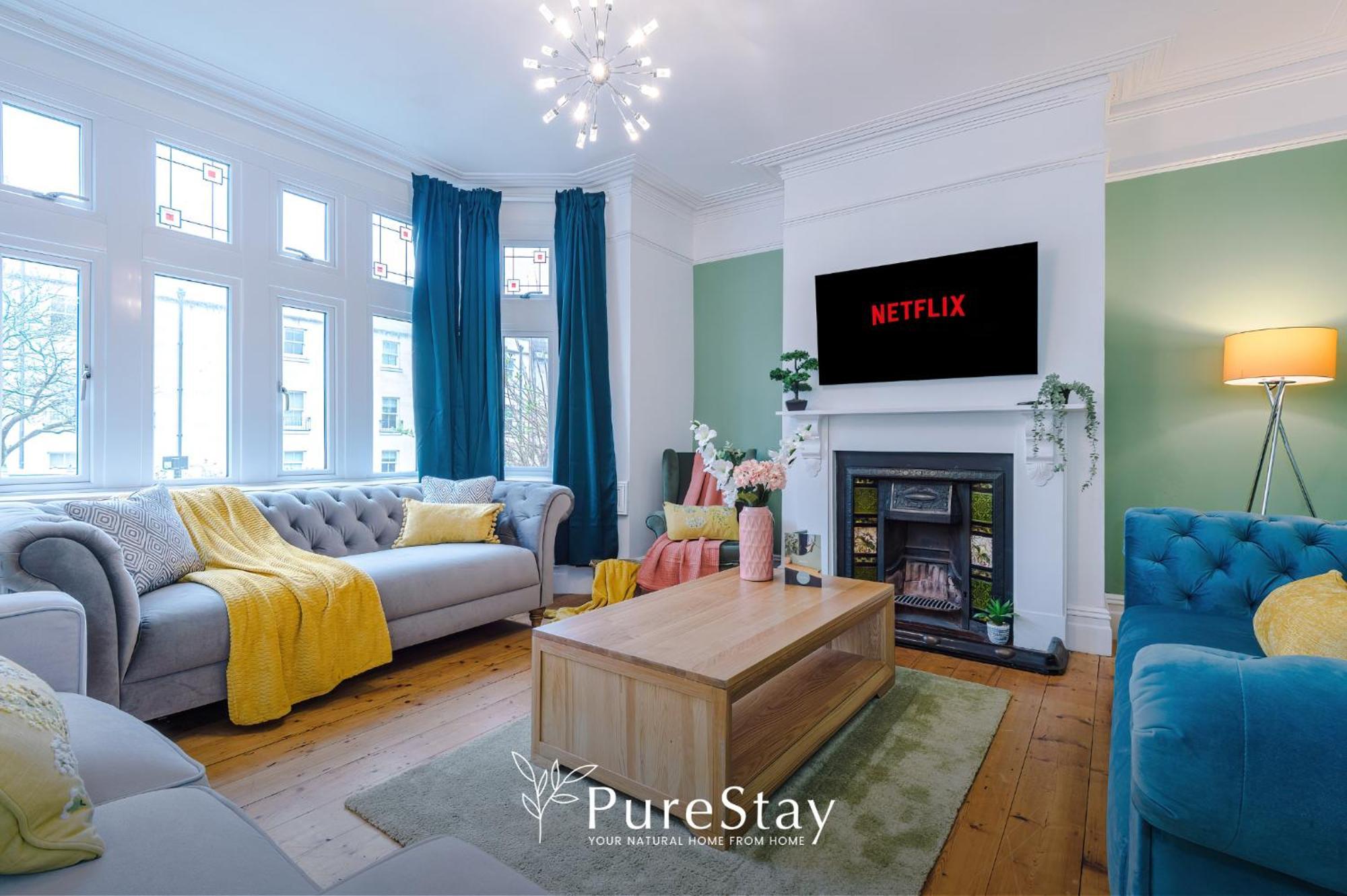 Incredible - Five Bedroom - 7 Actual Beds - 6 Bathroom House By Purestay - Central Bath With Parking Extérieur photo