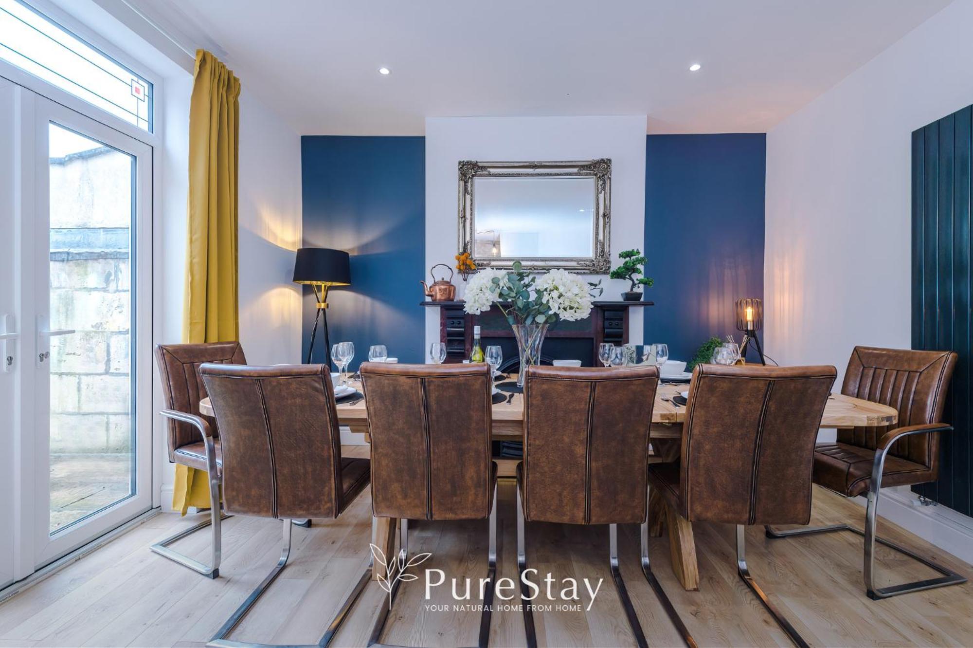 Incredible - Five Bedroom - 7 Actual Beds - 6 Bathroom House By Purestay - Central Bath With Parking Extérieur photo